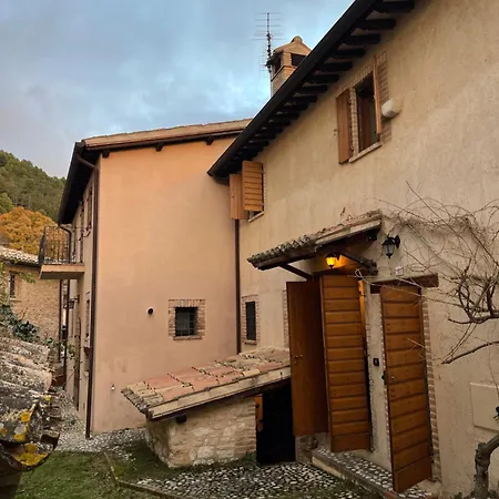La Casa Di Lucapietro Dimora Storica Spoleto