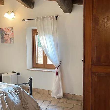 La Casa Di Lucapietro Dimora Storica Landhuis Spoleto