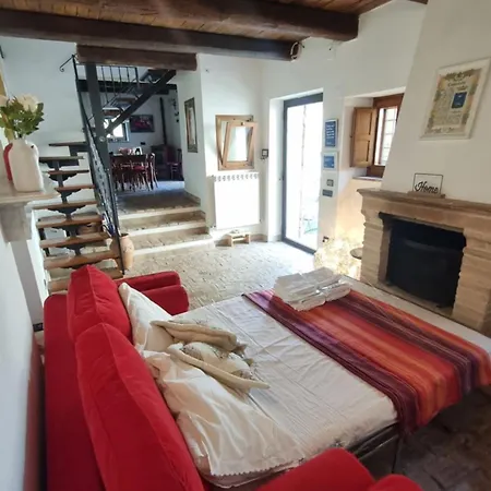 La Casa Di Lucapietro Dimora Storica Venkovský dům *