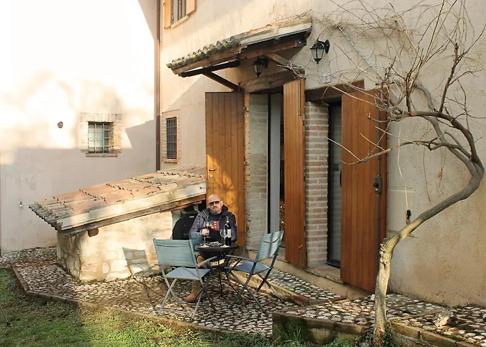 Landsted La Casa Di Lucapietro Dimora Storica Spoleto